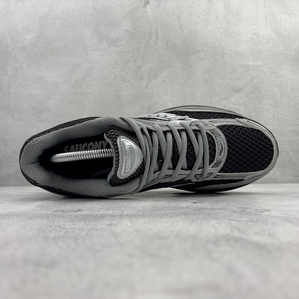 Saucony ProGrid Omni 9 Silber Schwarz