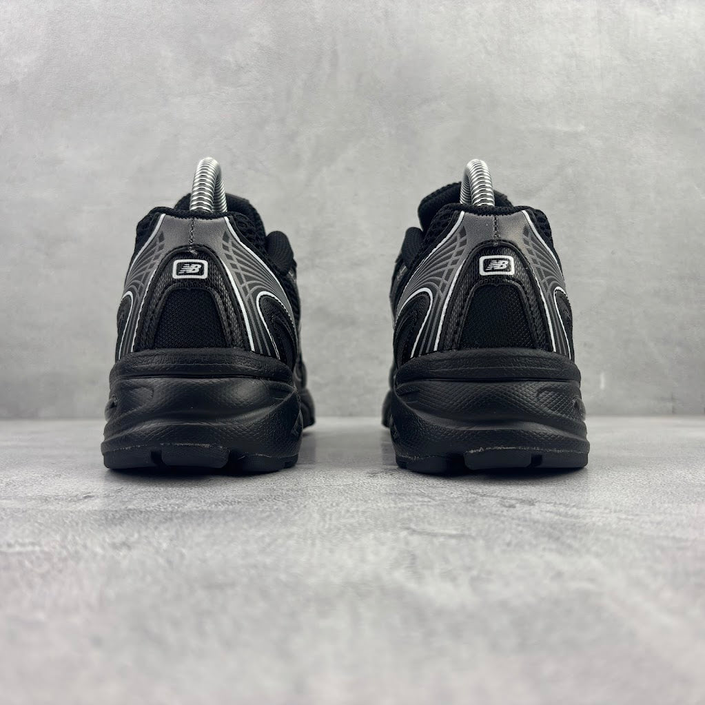 New Balance 740 Noir Gris Argenté Quality 1.1